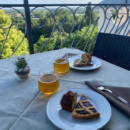 Bed & Breakfast Relais Serenitas - Un Letto Ideale 3*