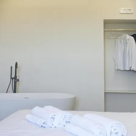 Relais Serenitas - Un Letto Ideale Bed & Breakfast 3*